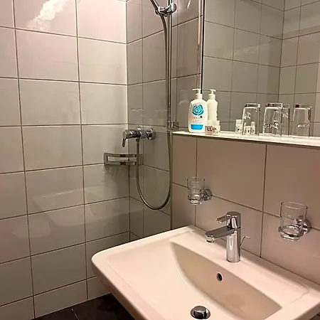 호텔 Residenz Dunza Garni 3*